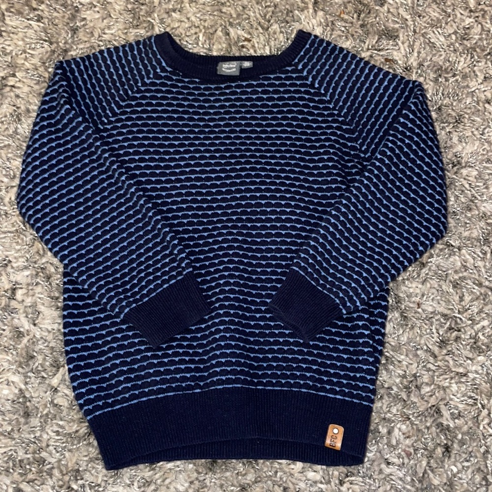 Blue patterned sweater